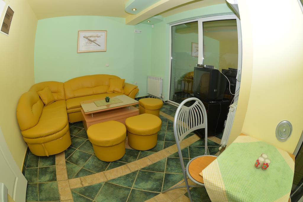 Rooms And Apartaments De Niro Trpejca Habitación foto